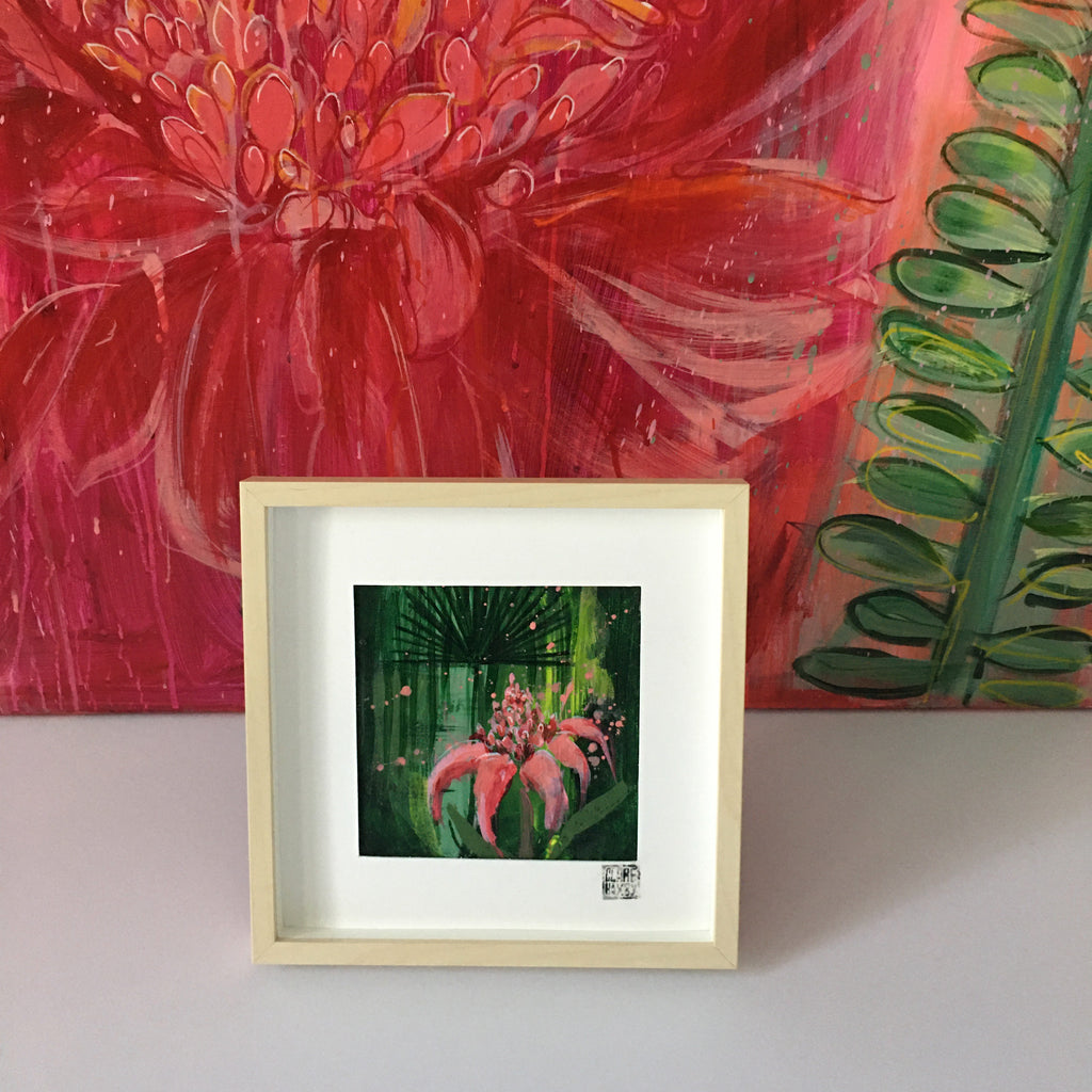 The Gingerlily Walk to the Fan Palms